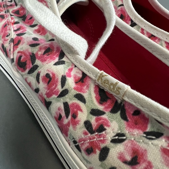 ❌SOLD❌ Kate Spade x Keds Floral Shoes - Picture 6 of 12